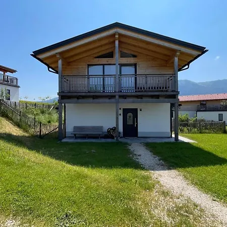 Charivari Mit Whirlpool, Sauna & Garten * انزل
