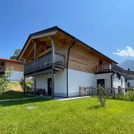 Chalet Charivari Mit Whirlpool, Sauna & Garten