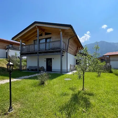 Charivari Mit Whirlpool, Sauna & Garten * Inzell